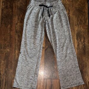 Under Armor Gray Women’s Sweatpants